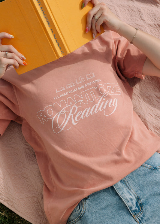 Romanticize Reading Tee Pink