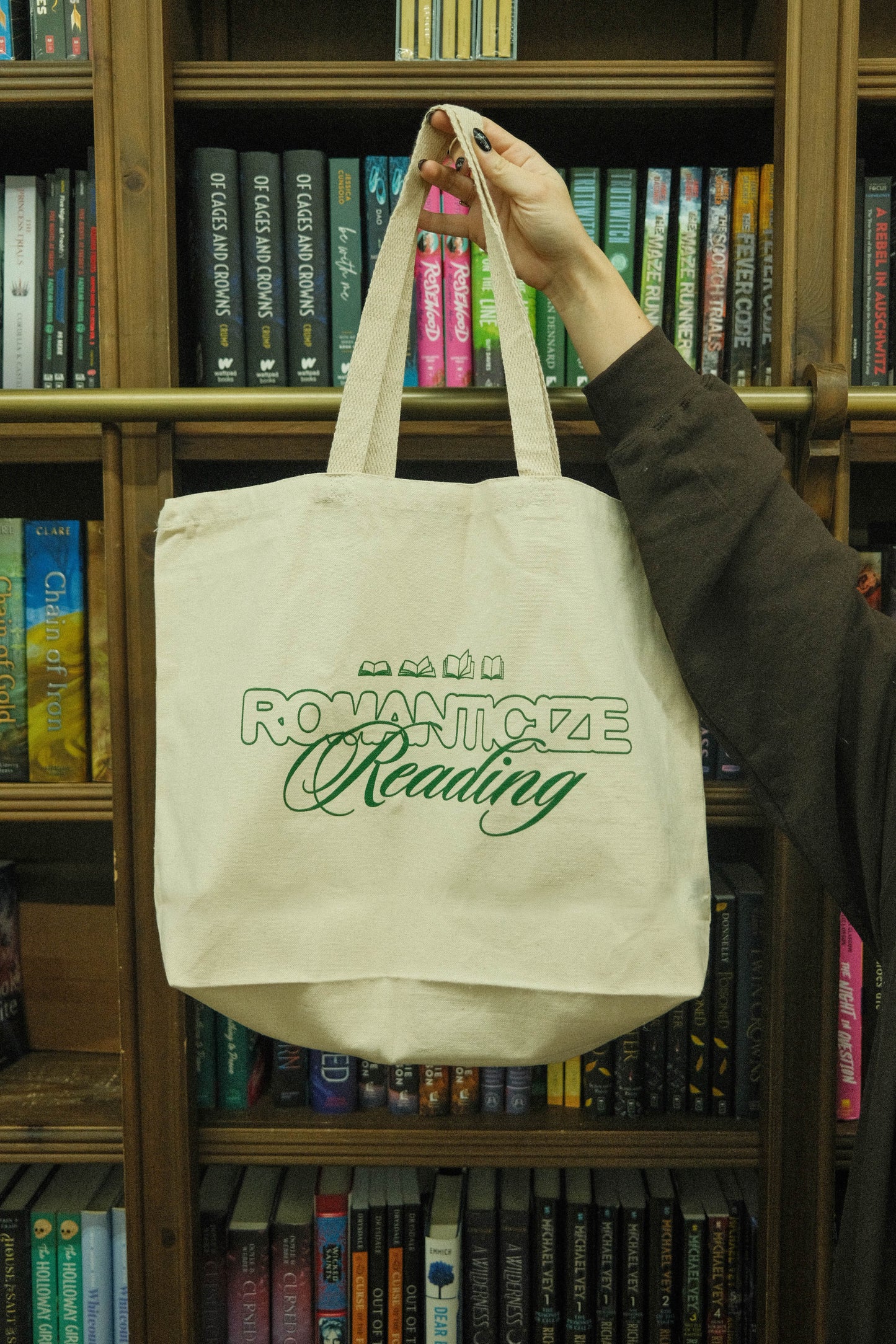 Romanticize Reading Tote